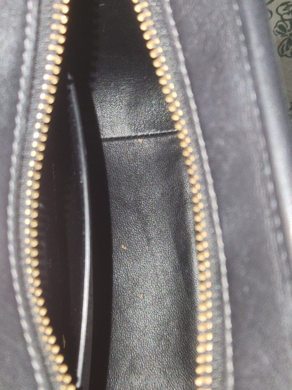 Coach Black Glove Tanned Leather Geometric Zip Crossbody Adjustable Strap - Picture 4 of 7